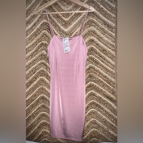 Active USA Women's Pink Satin Mini Dress, Spaghetti Straps, Size L, NWT - Picture 1 of 8